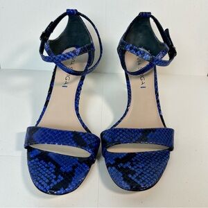 NWT Via Spiga Blue Snake Print Women Sandals size 7.5